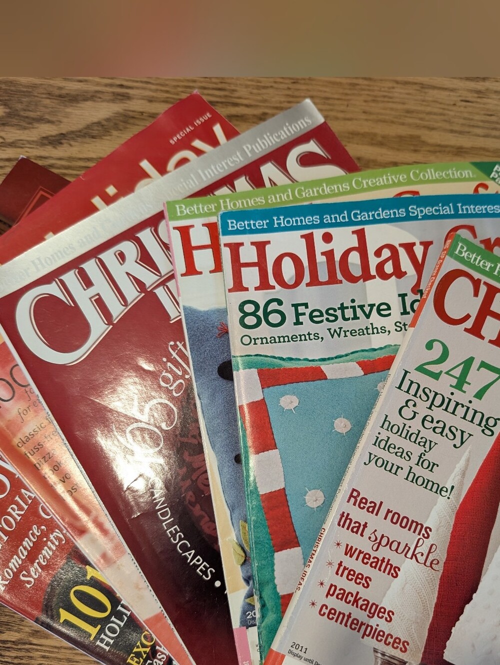 Set of Six Holiday Themed Magazines Full Of Ideas For Decor, Projects, Food